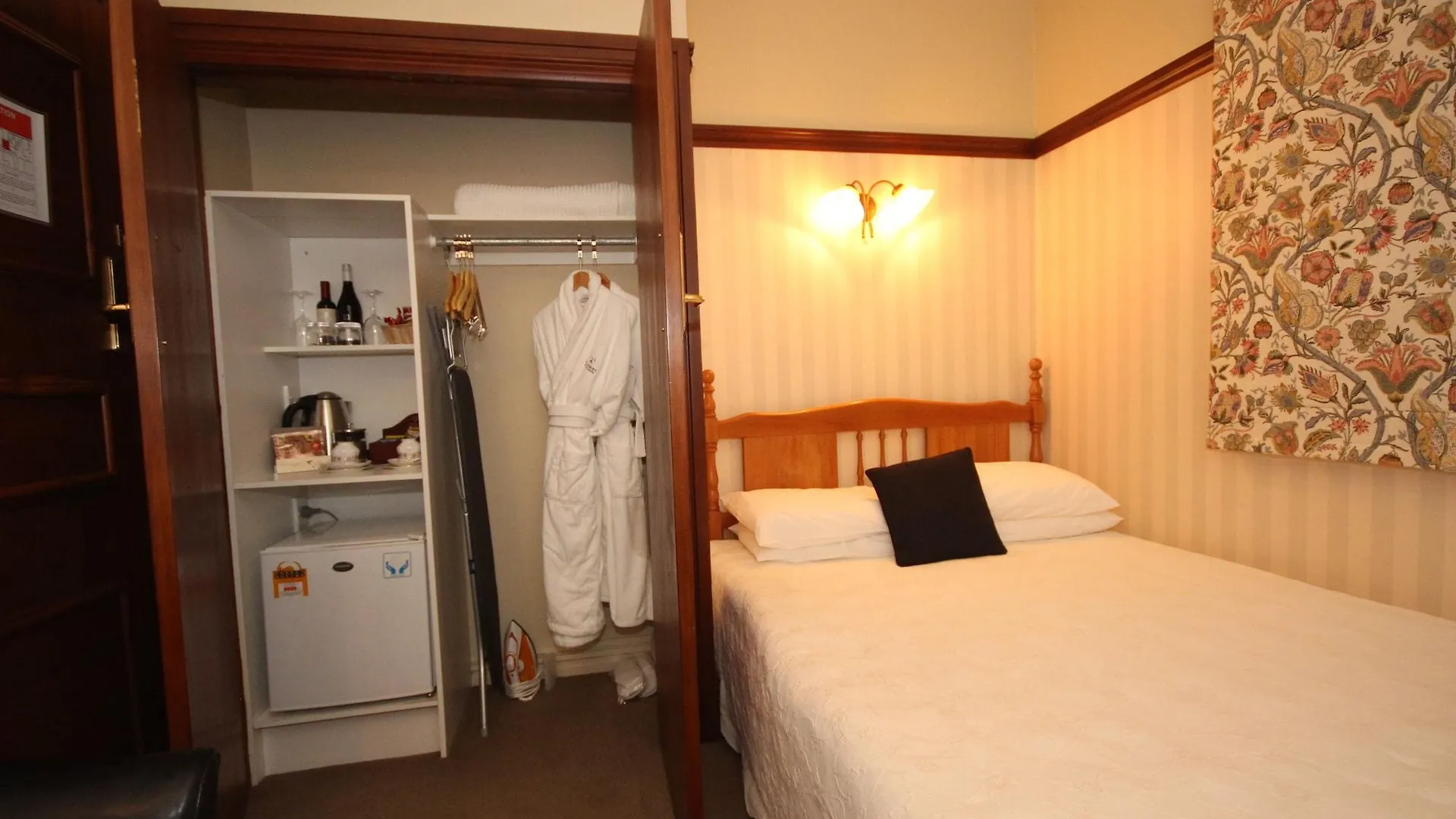 Wellesley Boutique Hotel Wellington 4*,  New Zealand